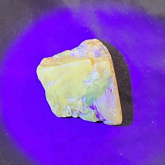 RAW BALTIC AMBER; Amber, The Stone of Manifestation - Picture 9 of 10